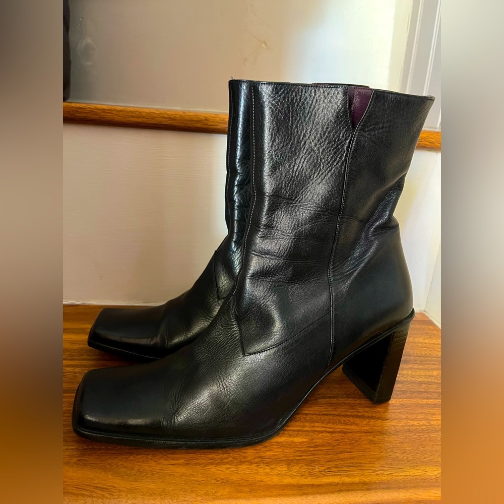 NWOT Black Leather Boots Made in Portugal